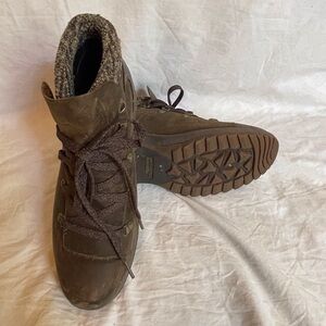 Merrell Brown Winter & Rain Boots